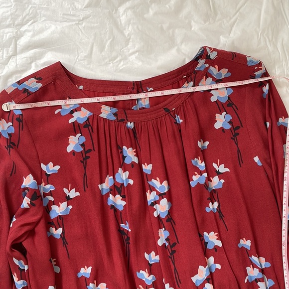 Dress with long sleeves Color- Red/Blue/Black Size-Medium NWOT - Picture 11 of 15